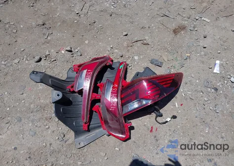 2020 Hyundai Elantra Sel z USA, uszkodzony, nr VIN 5NPD84LF2LH511881